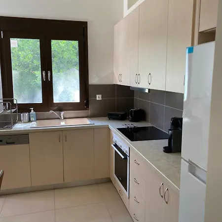 Casakos Holiday home *